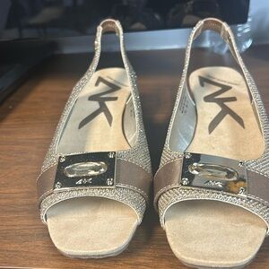 And Klein sport semi flats